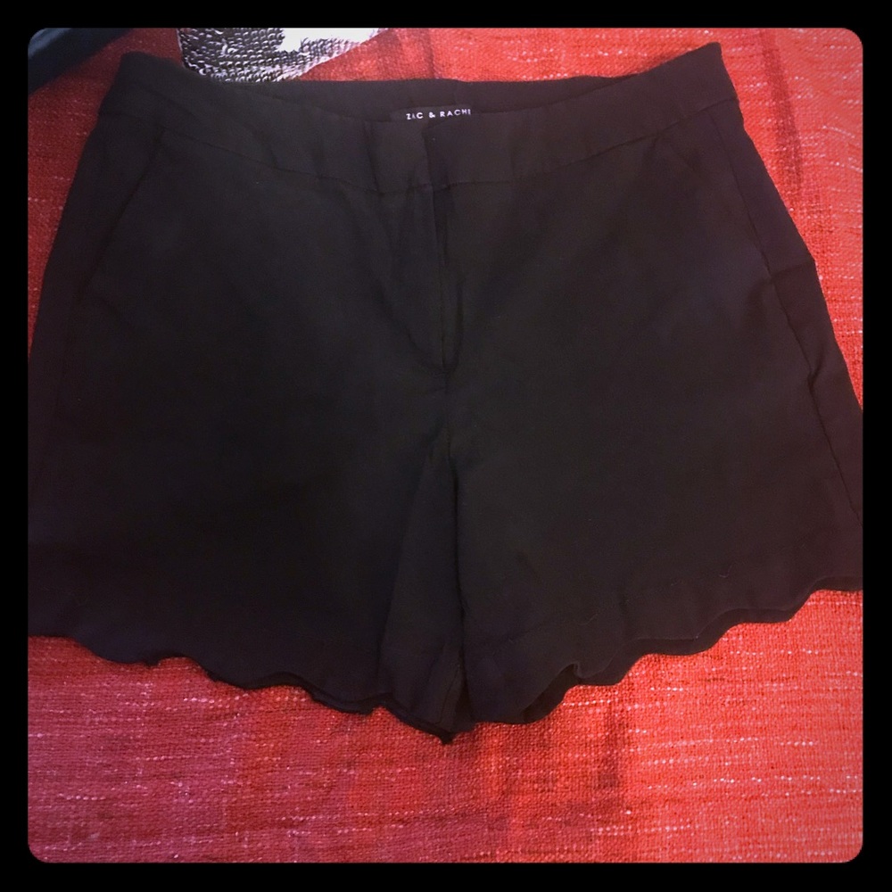 PLUS size Zac & Rachel Womens Scallop Shorts
